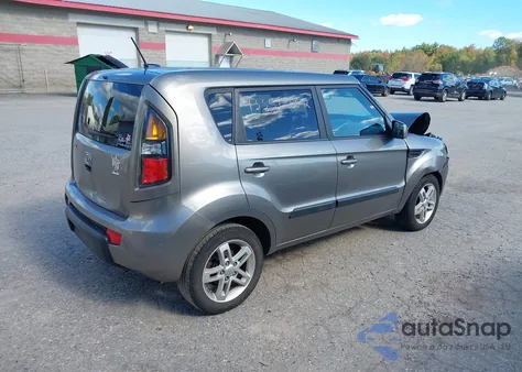 2011 Kia Soul + z USA, uszkodzony, nr VIN KNDJT2A2XB7195722